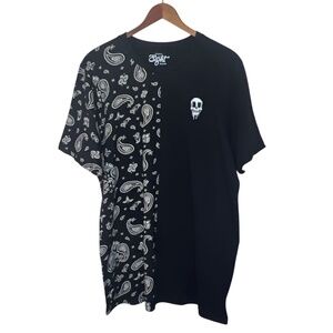 Eighty Eight Brand Half Paisley Half Black Skull Embroidered Logo T Shirt 2XL